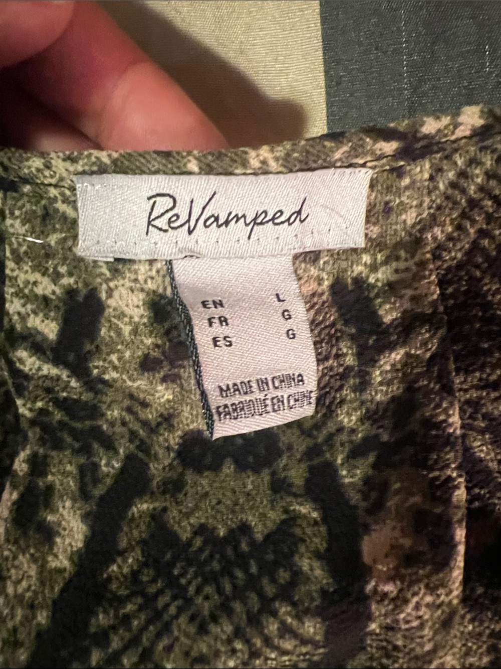 Revamped - Snakeskin crop top - Picture 2 of 5